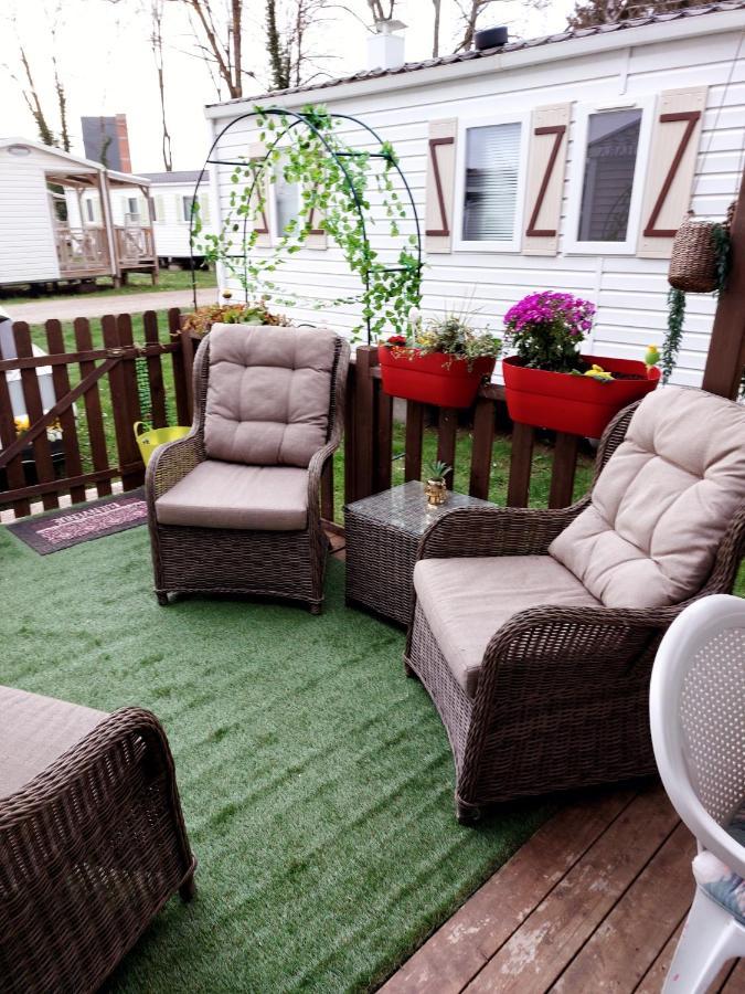 Mobile Confort Sur 3* Proche Europa Park A Camping *